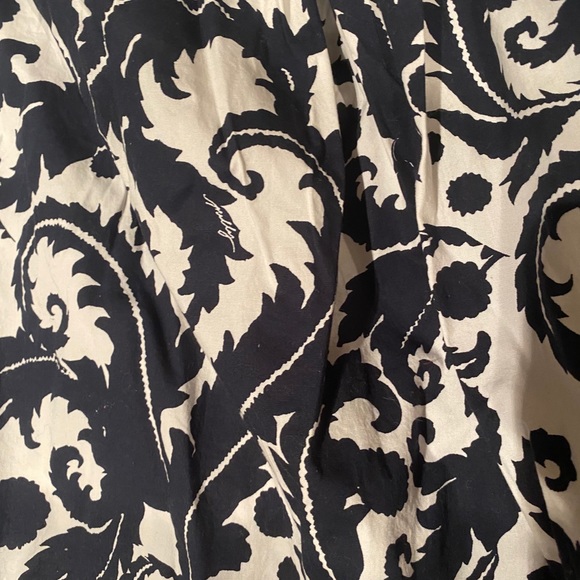Banana Republic Patterned Skirt - Picture 2 of 3